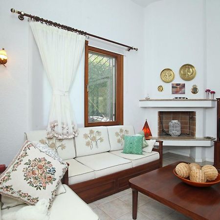 Villa Sanni Retreat By Luxlikehome Sani (Chalkidiki) エクステリア 写真