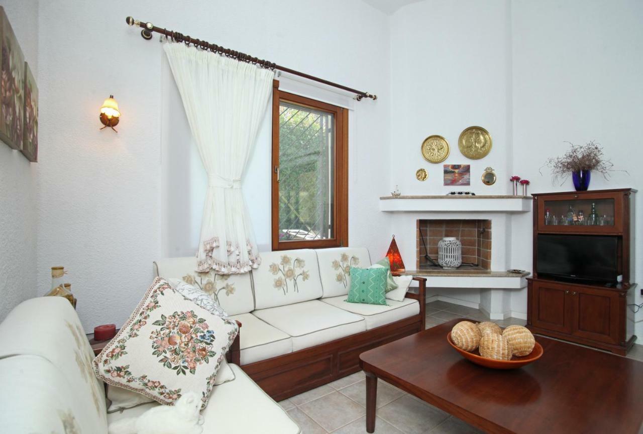 Villa Sanni Retreat By Luxlikehome Sani (Chalkidiki) エクステリア 写真