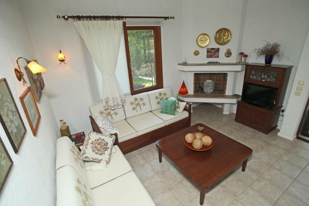 Villa Sanni Retreat By Luxlikehome Sani (Chalkidiki) エクステリア 写真