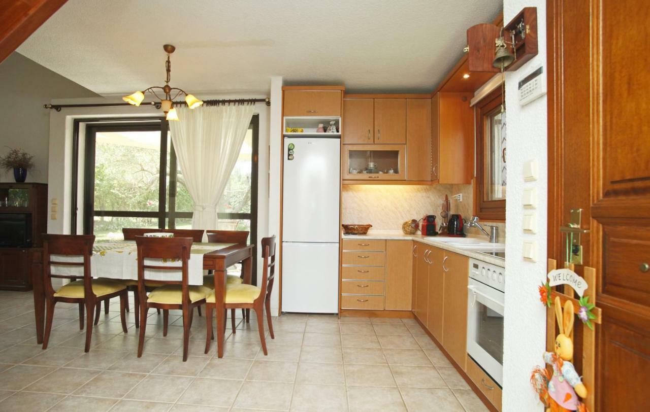 Villa Sanni Retreat By Luxlikehome Sani (Chalkidiki) エクステリア 写真