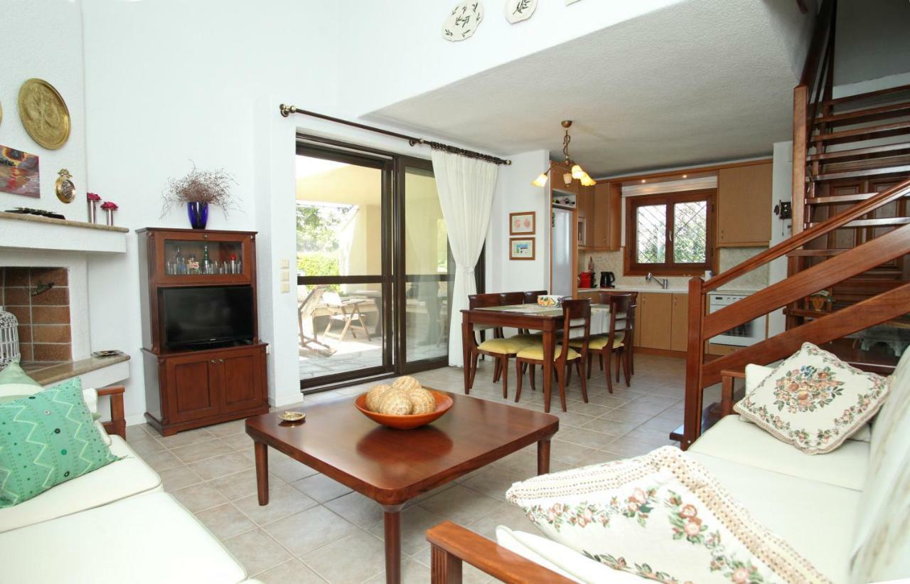 Villa Sanni Retreat By Luxlikehome Sani (Chalkidiki) エクステリア 写真