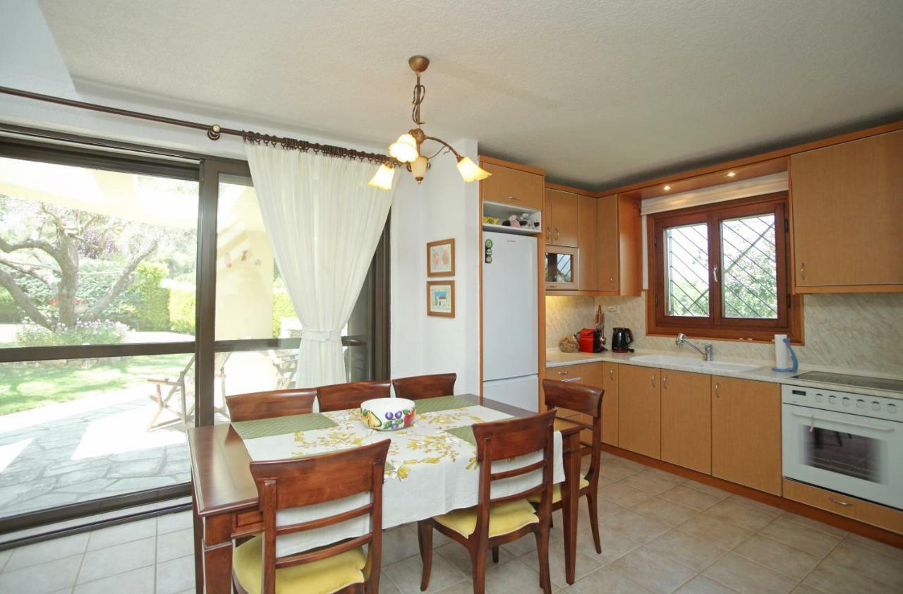 Villa Sanni Retreat By Luxlikehome Sani (Chalkidiki) エクステリア 写真